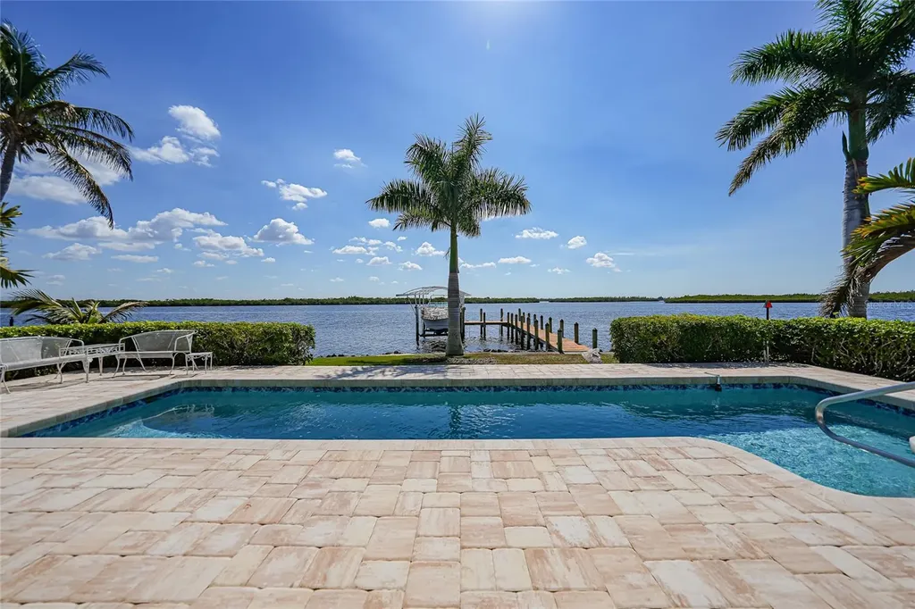 3796 Peace River Drive Punta Gorda FL 33983