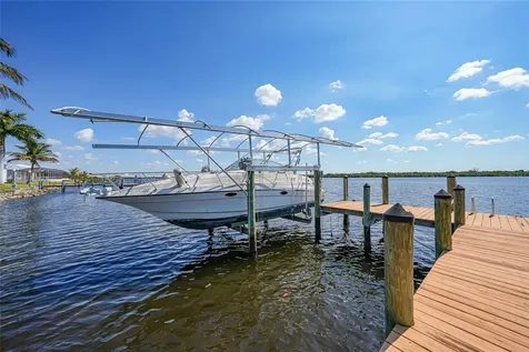 3796 Peace River Drive Punta Gorda FL 33983