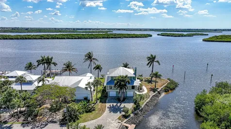 3796 Peace River Drive Punta Gorda FL 33983
