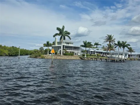 3796 Peace River Drive Punta Gorda FL 33983