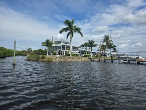 3796 Peace River Drive Punta Gorda FL 33983