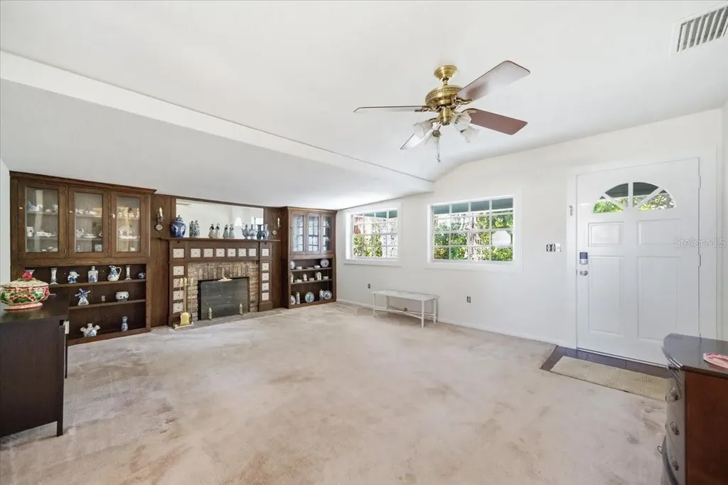 19513 Deer Lake Road Lutz FL 33548