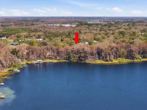 19513 Deer Lake Road Lutz FL 33548