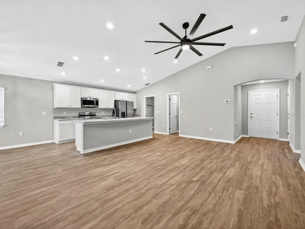 1330 Mezzavalle Way Auburndale FL 33823