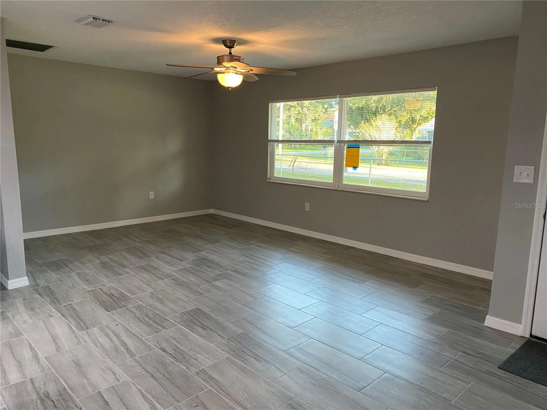 38415 9th Avenue Zephyrhills FL 33542