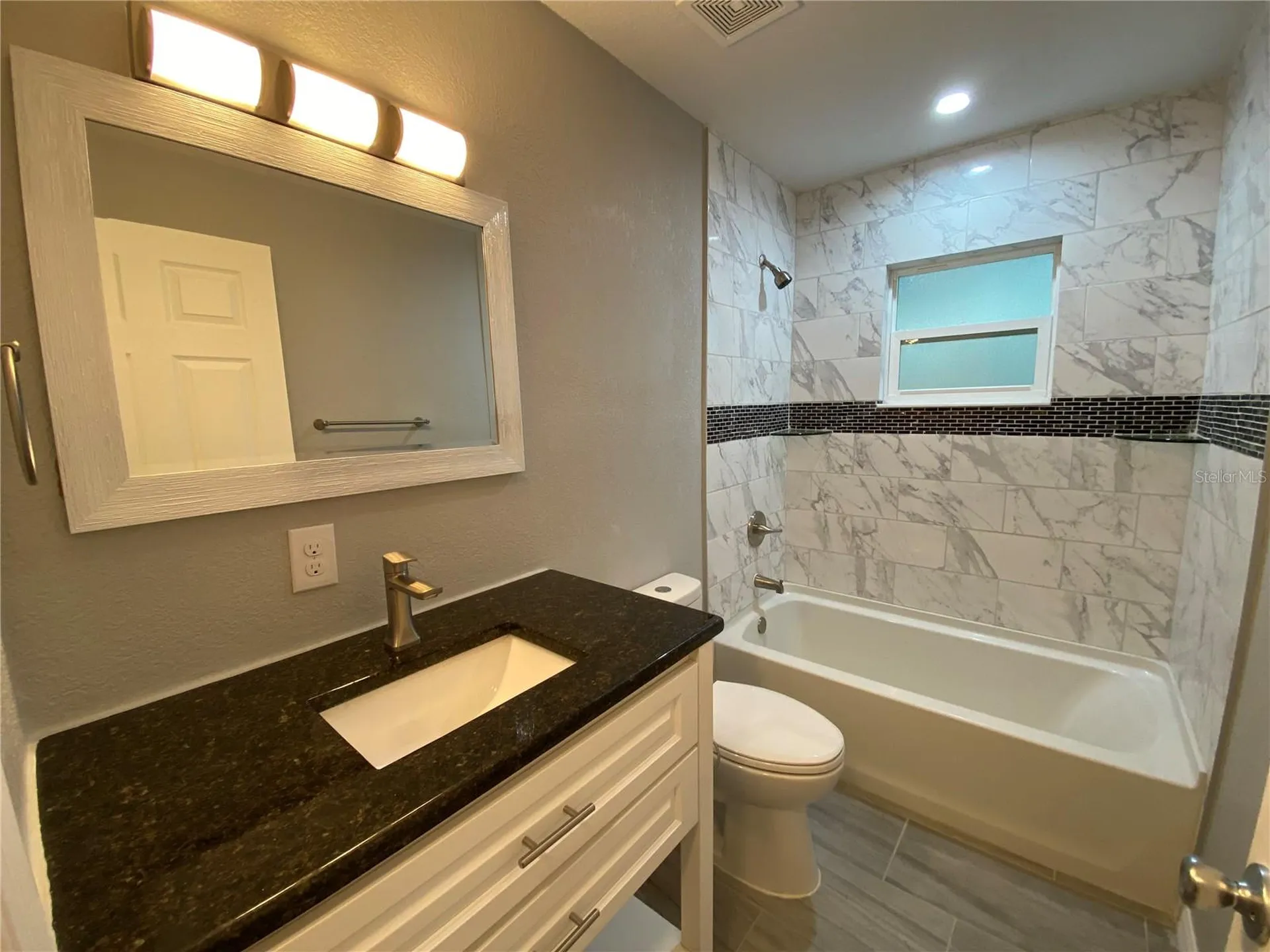 38415 9th Avenue Zephyrhills FL 33542