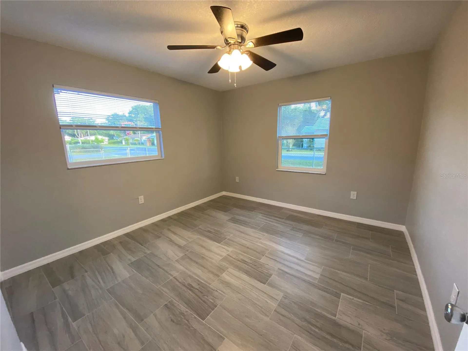 38415 9th Avenue Zephyrhills FL 33542