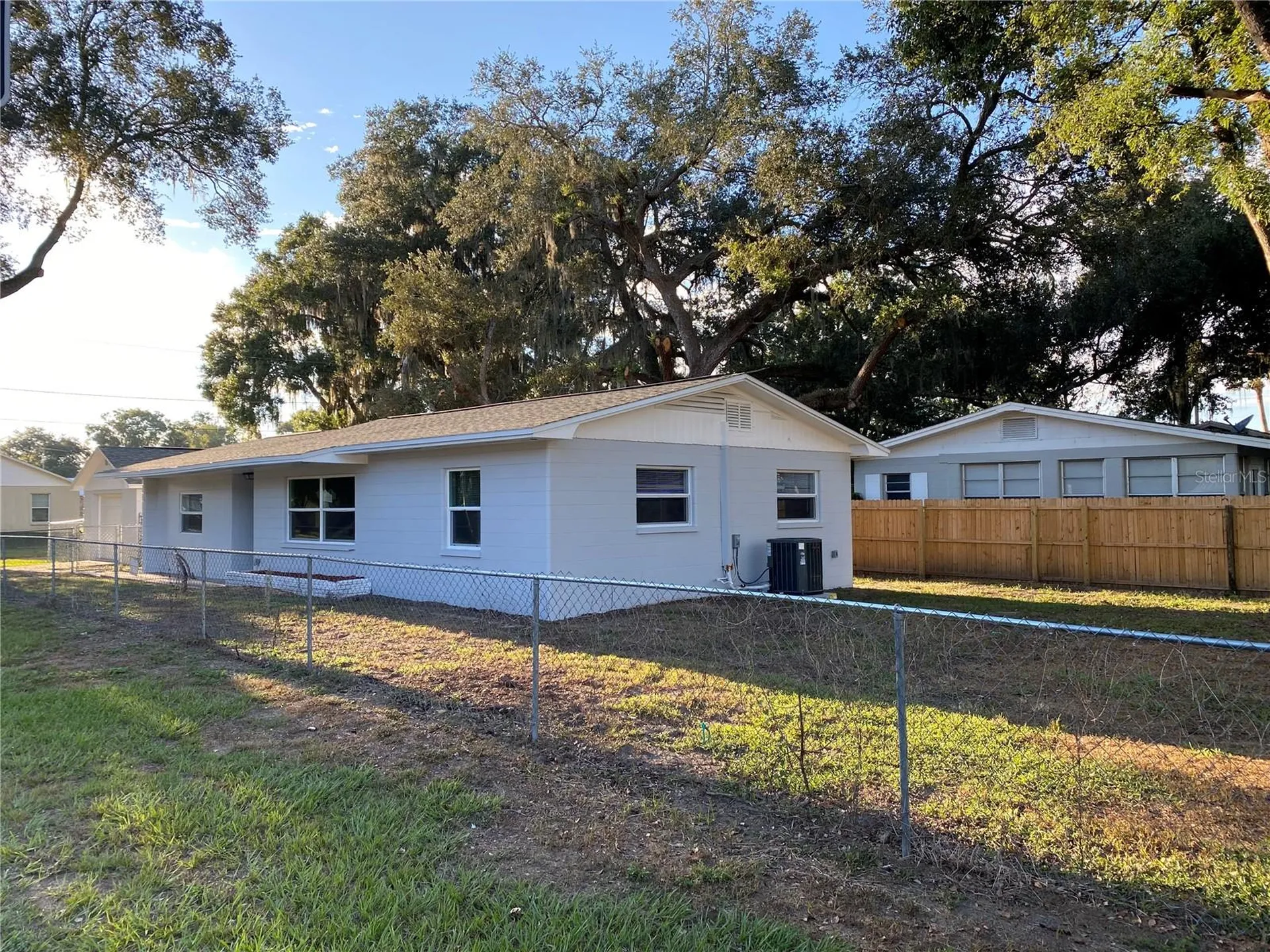 38415 9th Avenue Zephyrhills FL 33542