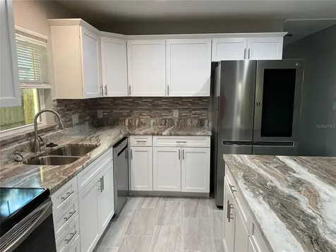 38415 9th Avenue Zephyrhills FL 33542