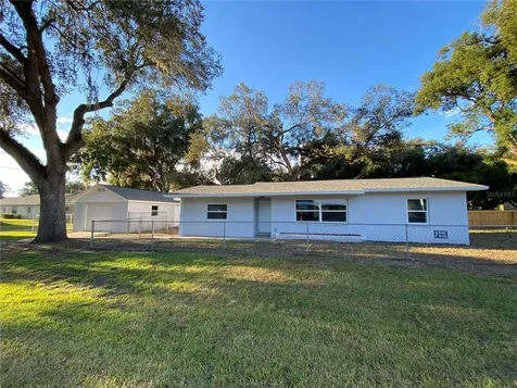 38415 9th Avenue Zephyrhills FL 33542