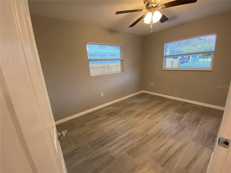 38415 9th Avenue Zephyrhills FL 33542