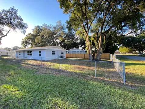 38415 9th Avenue Zephyrhills FL 33542