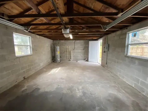 38415 9th Avenue Zephyrhills FL 33542