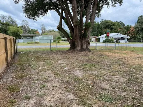 38415 9th Avenue Zephyrhills FL 33542