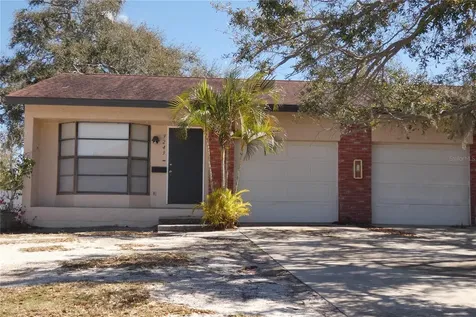 9201 7th Street N St Petersburg FL 33702