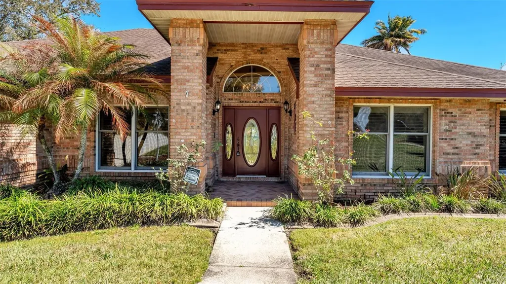 122 W Juliana Way Auburndale FL 33823