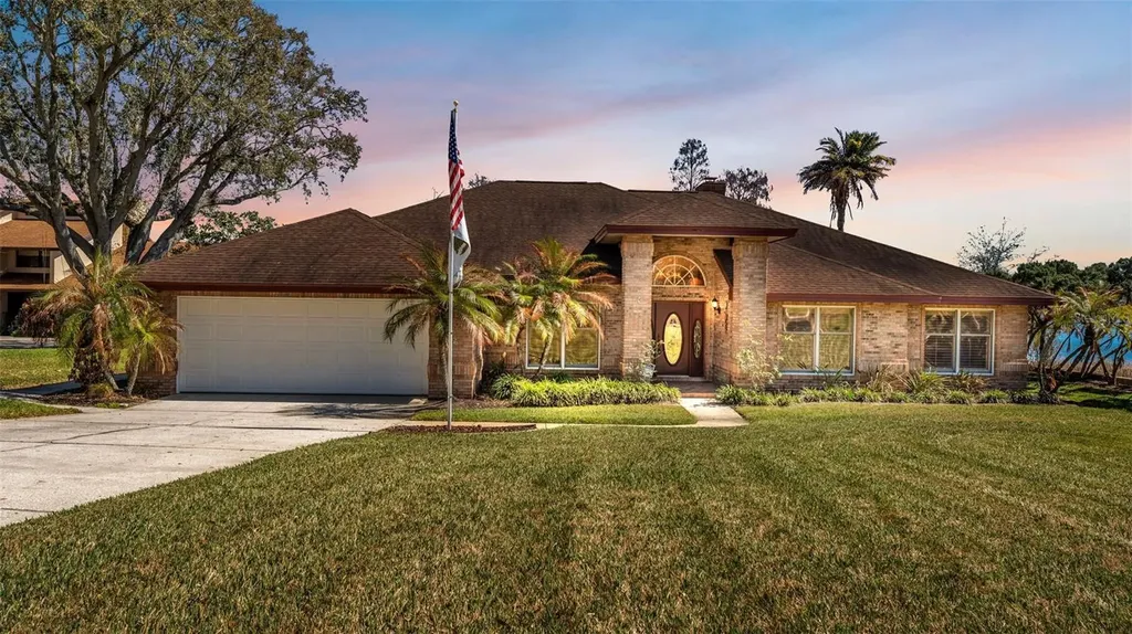122 W Juliana Way Auburndale FL 33823
