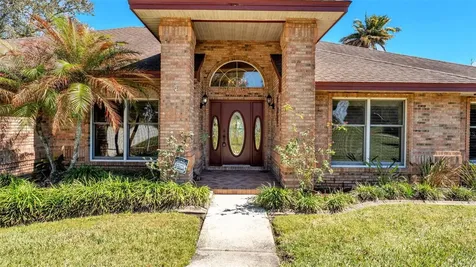 122 W Juliana Way Auburndale FL 33823