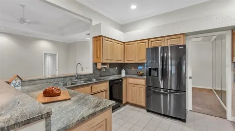 122 W Juliana Way Auburndale FL 33823