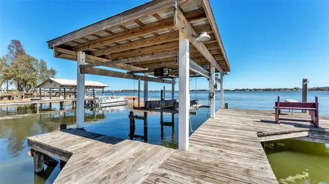 122 W Juliana Way Auburndale FL 33823