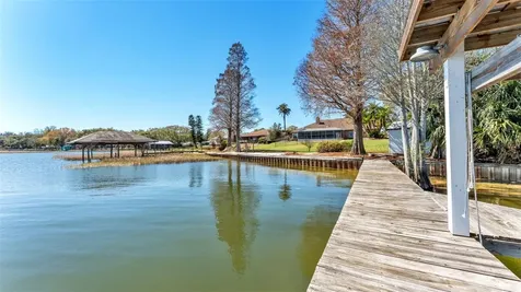 122 W Juliana Way Auburndale FL 33823