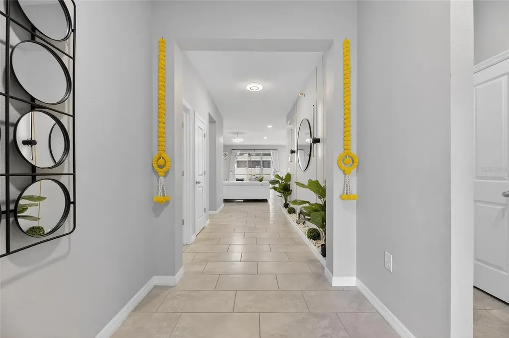 33146 Sand Creek Drive Wesley Chapel FL 33543