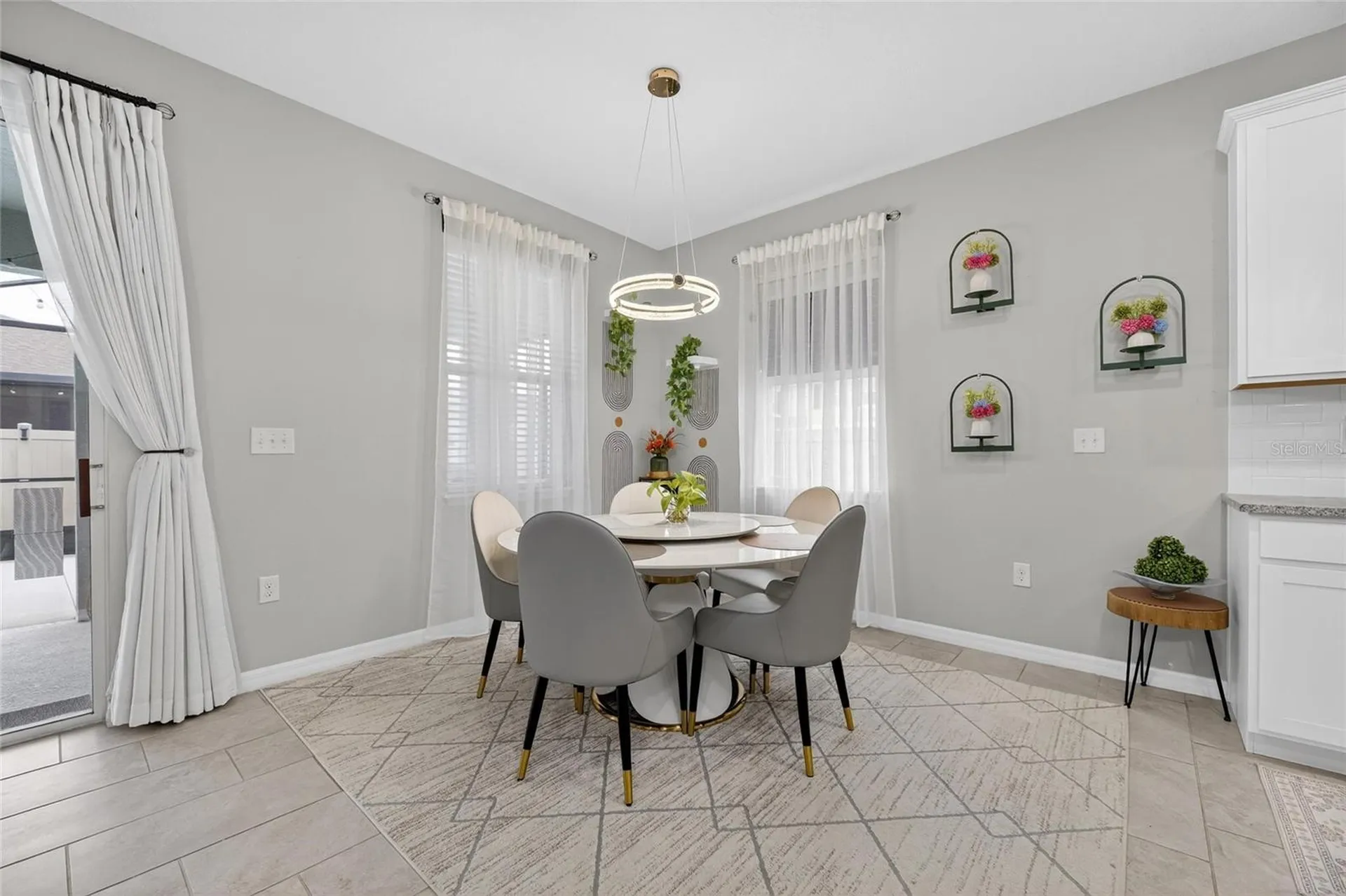 33146 Sand Creek Drive Wesley Chapel FL 33543