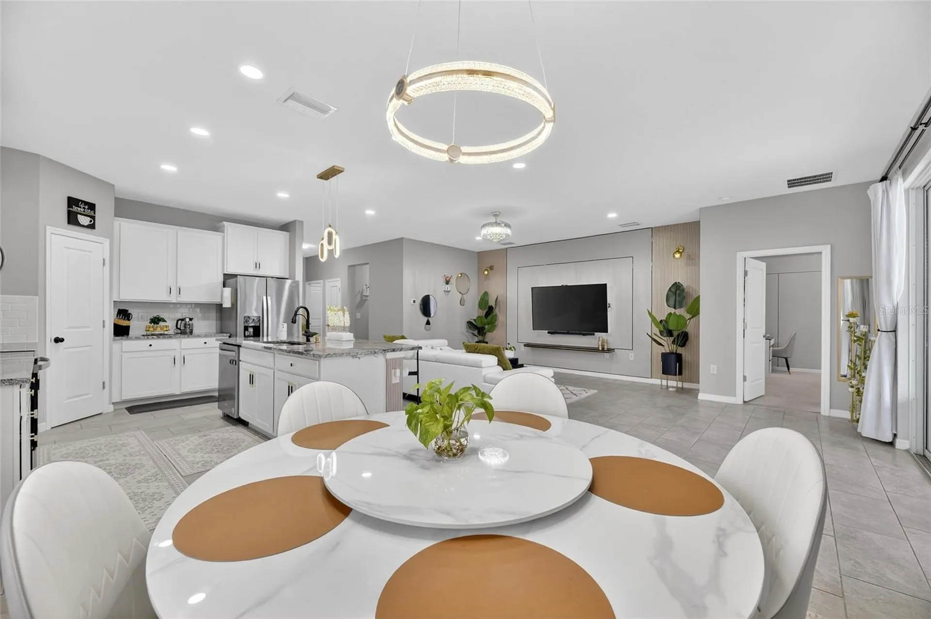 33146 Sand Creek Drive Wesley Chapel FL 33543