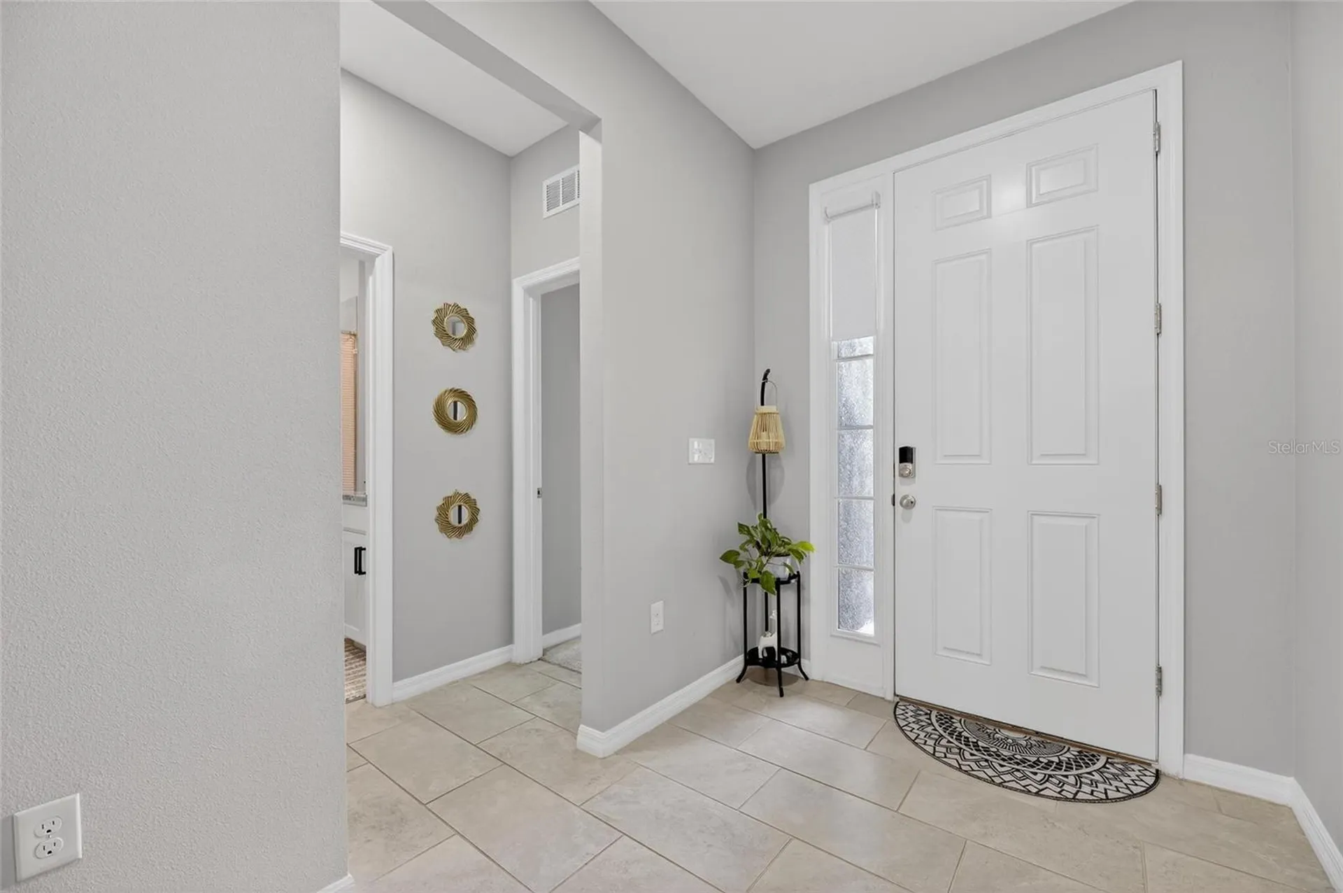 33146 Sand Creek Drive Wesley Chapel FL 33543