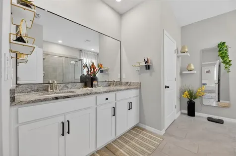 33146 Sand Creek Drive Wesley Chapel FL 33543