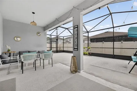 33146 Sand Creek Drive Wesley Chapel FL 33543