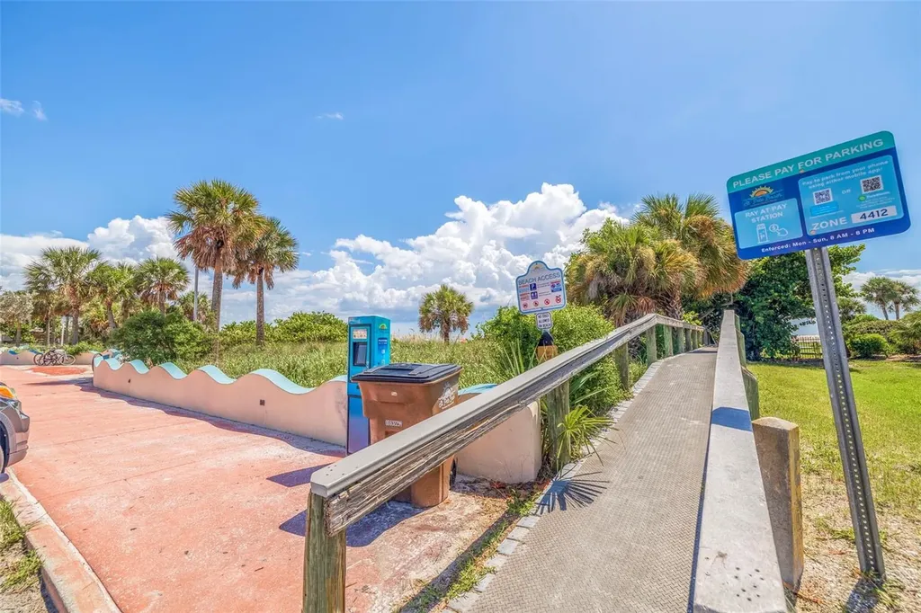 7050 Sunset Way St Pete Beach FL 33706