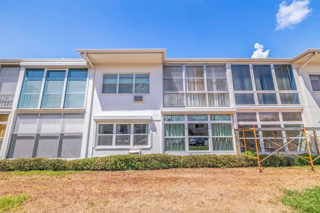 7050 Sunset Way St Pete Beach FL 33706