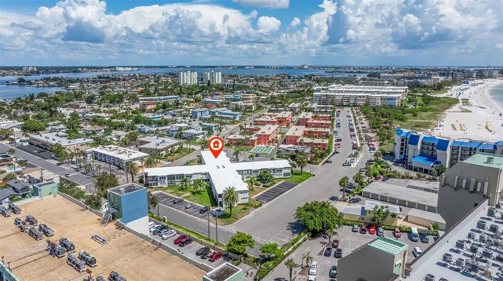 7050 Sunset Way St Pete Beach FL 33706