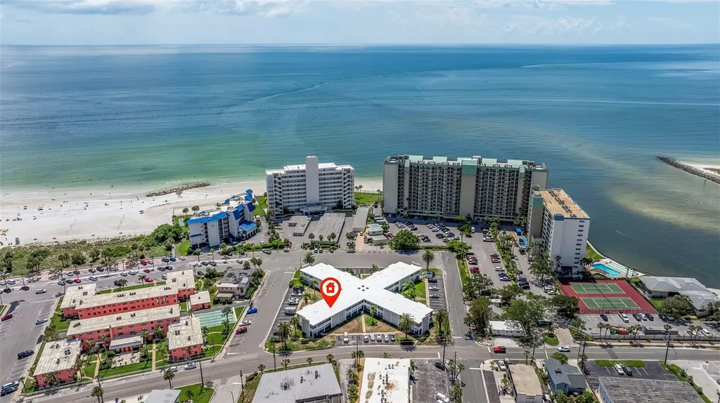 7050 Sunset Way St Pete Beach FL 33706