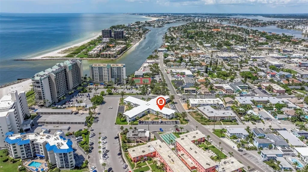 7050 Sunset Way St Pete Beach FL 33706