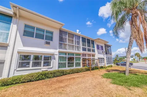 7050 Sunset Way St Pete Beach FL 33706