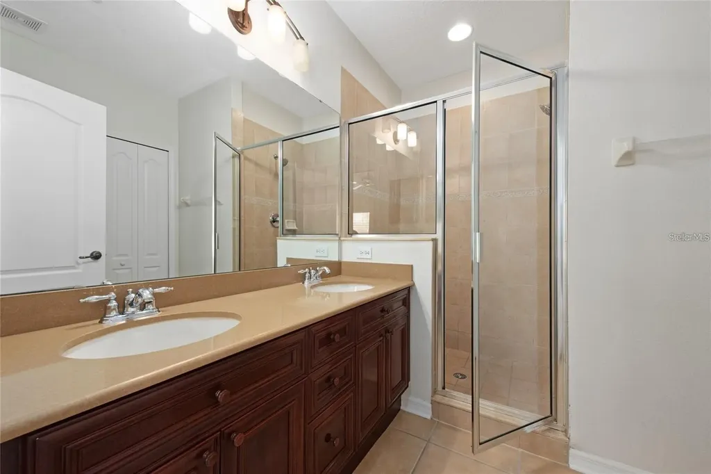5957 Strada Capri Way Orlando FL 32835