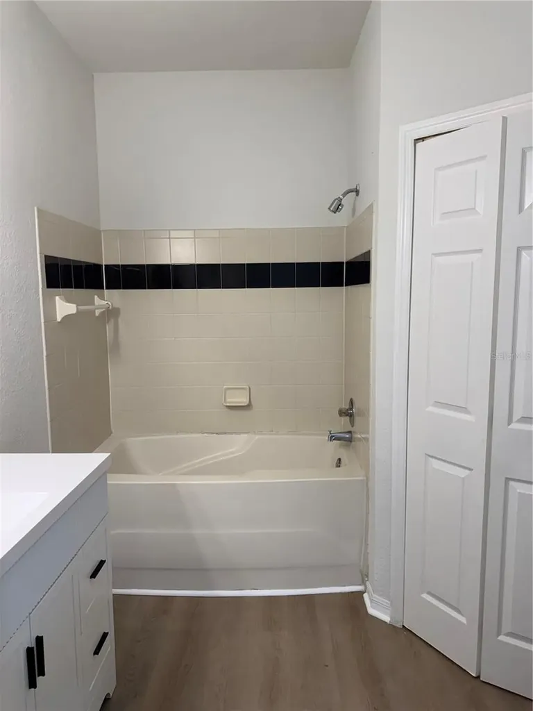 6025 Westgate Drive Orlando FL 32835