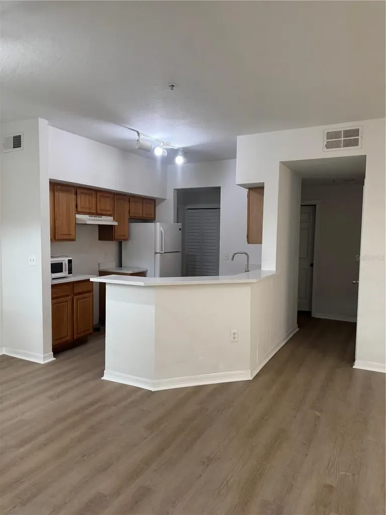 6025 Westgate Drive Orlando FL 32835