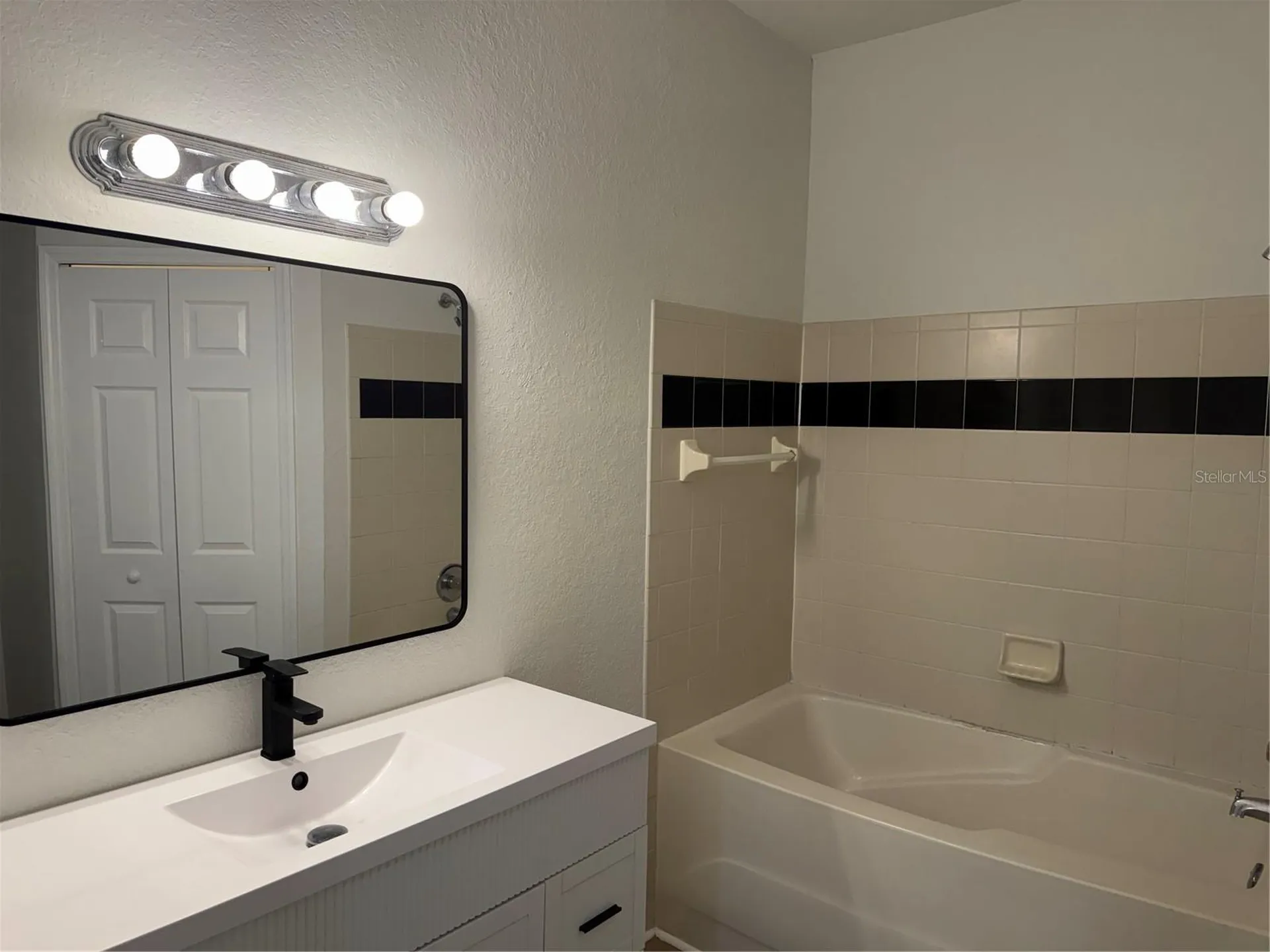 6025 Westgate Drive Orlando FL 32835