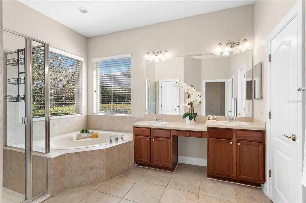 25516 Hawks Run Lane Sorrento FL 32776