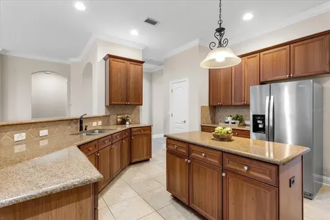 25516 Hawks Run Lane Sorrento FL 32776