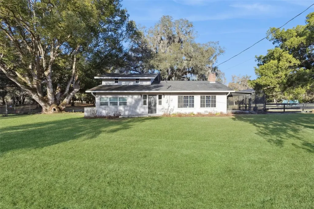 43411 State Road 19 Altoona FL 32702