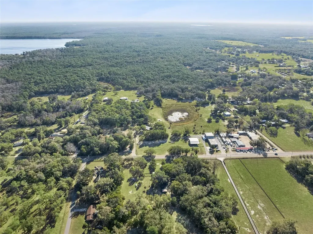 43411 State Road 19 Altoona FL 32702