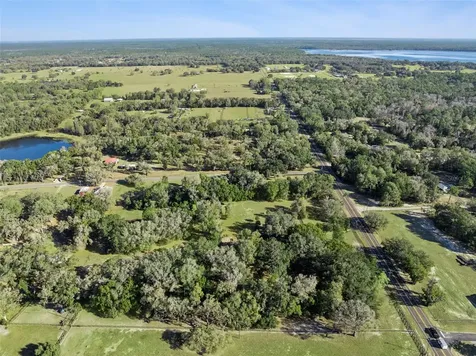 43411 State Road 19 Altoona FL 32702