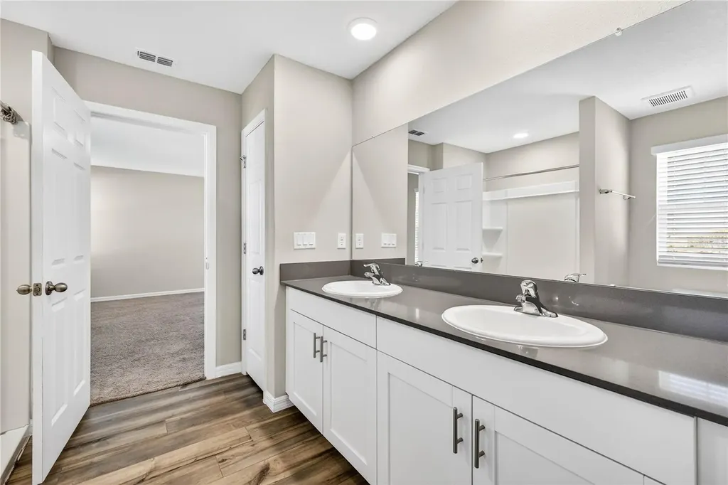 7606 Twinleaf Terrace Parrish FL 34219