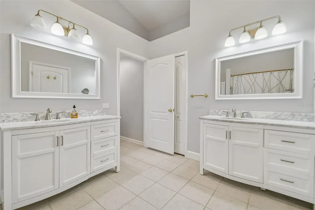 11461 Misty Isle Lane Riverview FL 33579