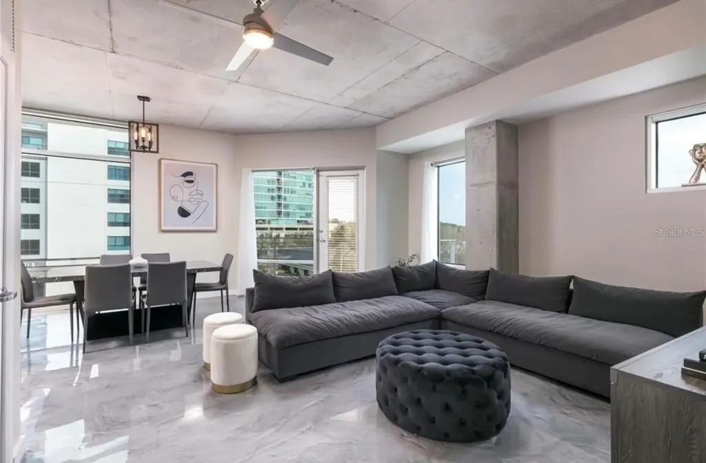 525 E Jackson Street Orlando FL 32801