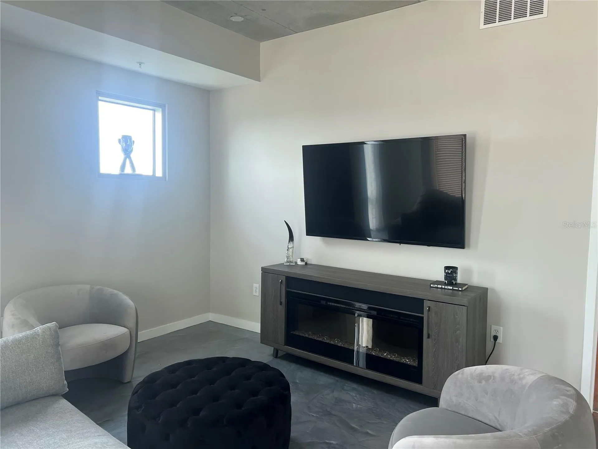 525 E Jackson Street Orlando FL 32801
